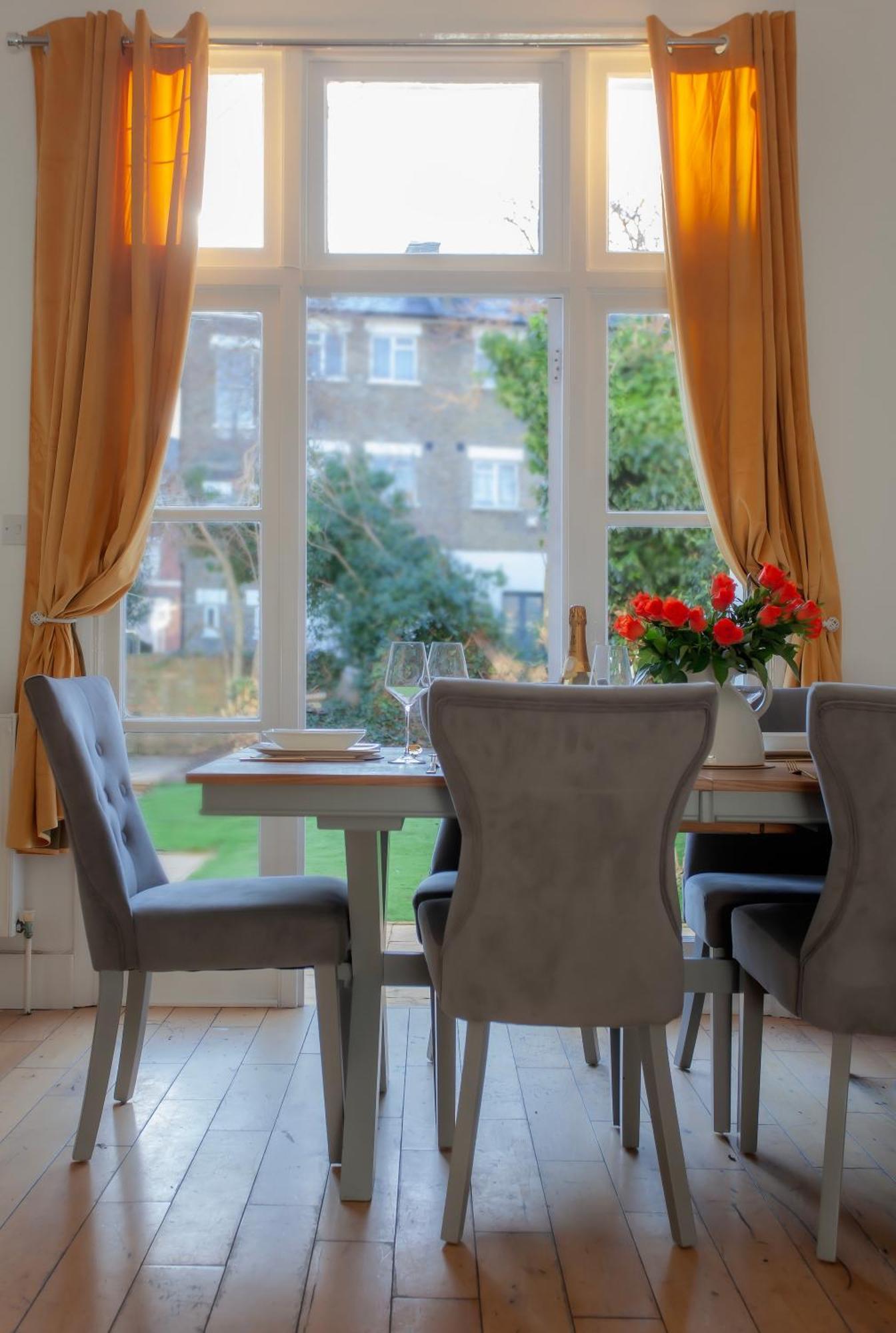 Апартаменты Templar Large Garden Flat Лондон Экстерьер фото